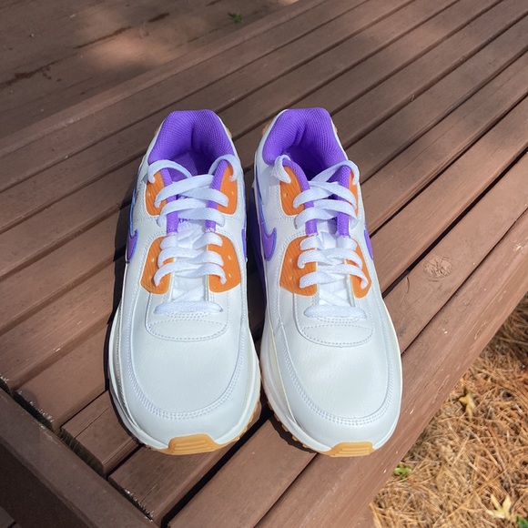 Nike Air Max 90 White Action Grape Women’s Size 8.5 Sneakers - Picture 4 of 13